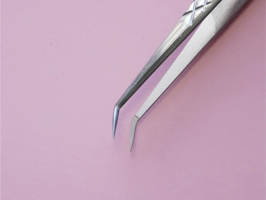 Skinny Legend | Fiber Tip Lash Tweezers for Extensions